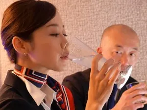 Lên đỉnh khi xoạc người đẹp momo sakura từ phía sau